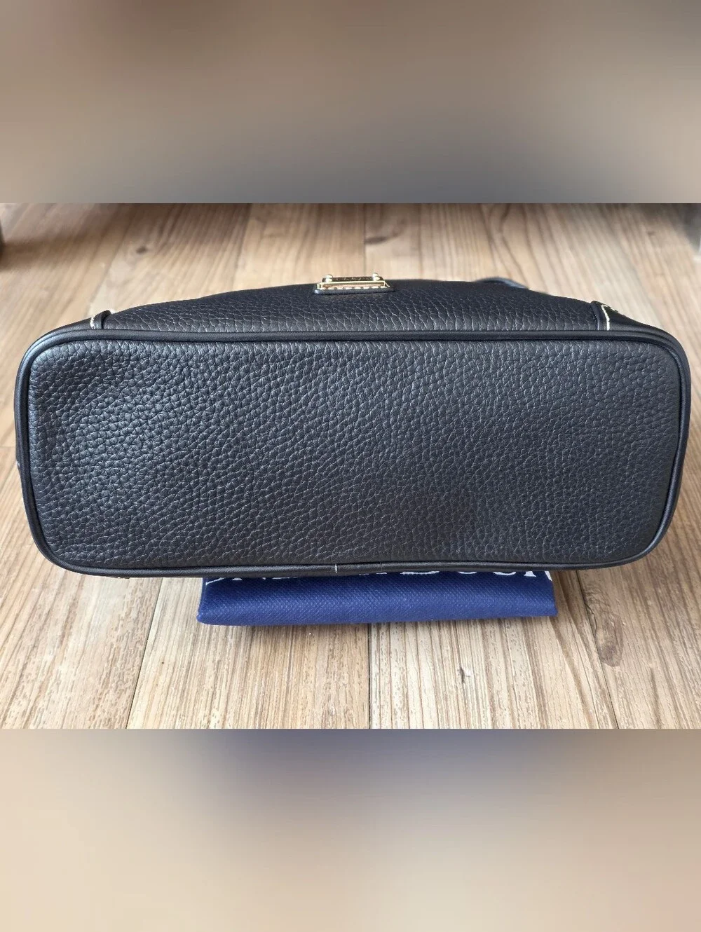 Dooney & Bourke nwot dooney